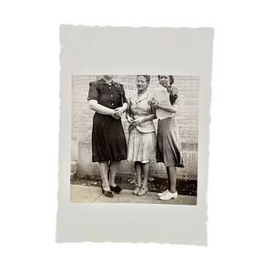 Vtg Accidental Error Snapshot of Ladies Original Monochrome Photography Found